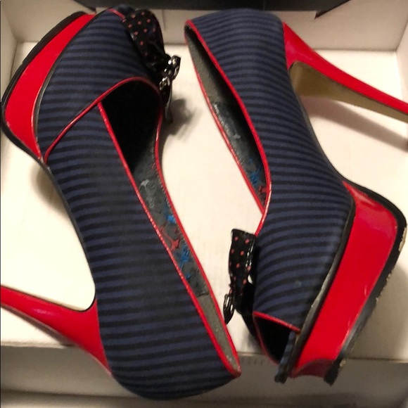 front first girls Shoes - Used shoes by front fist girl size41 ( 10/11)